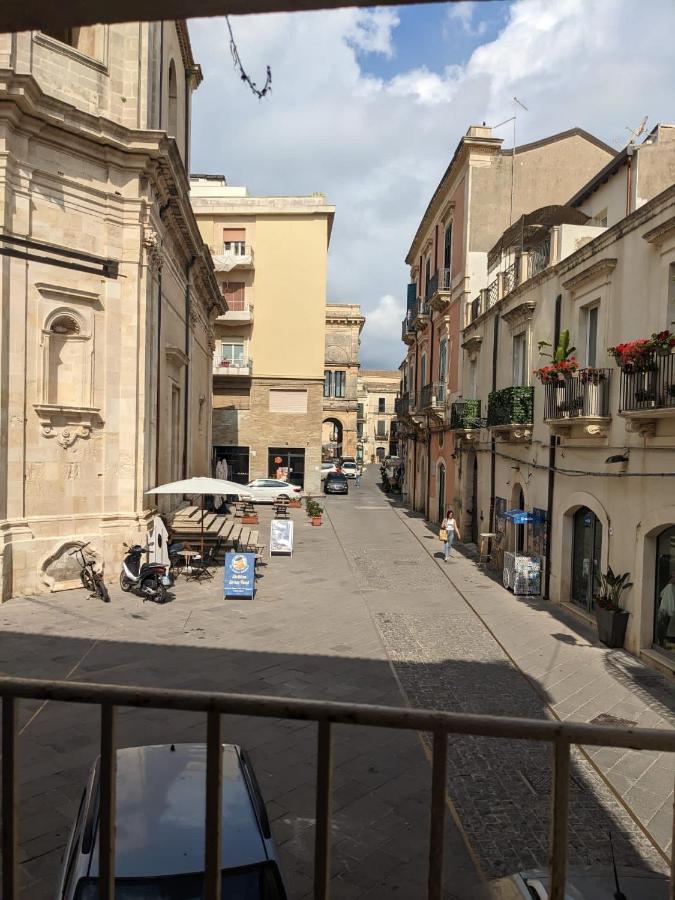 Ortigia Casa Apartment Syracuse ภายนอก รูปภาพ